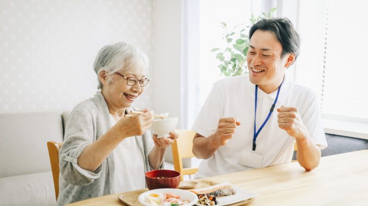 【介護食におすすめの食器】使い方や選び方・おすすめ商品まで