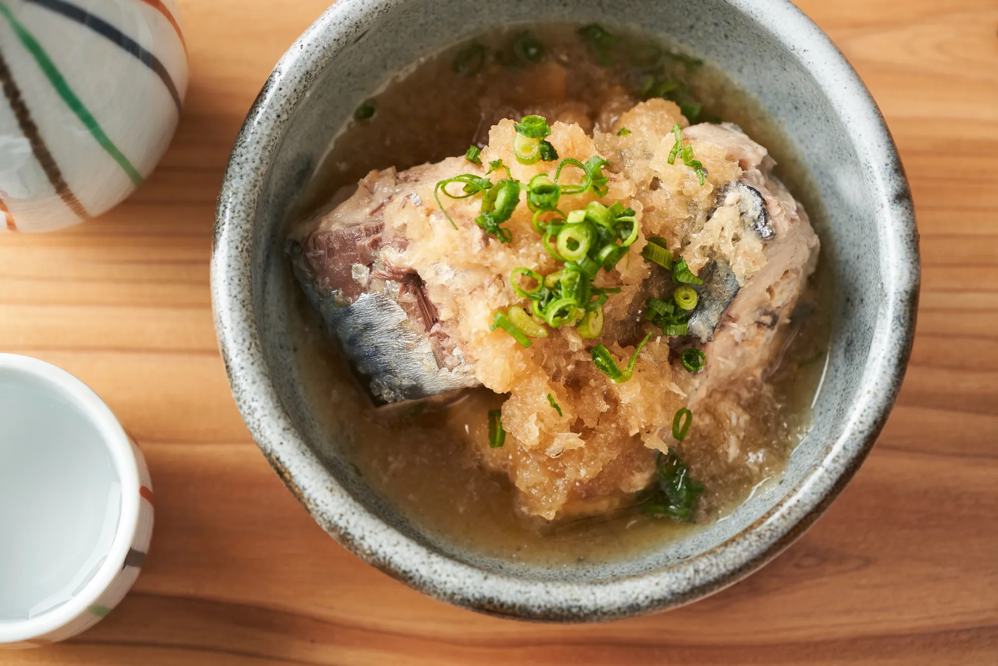 サバの味噌煮丼